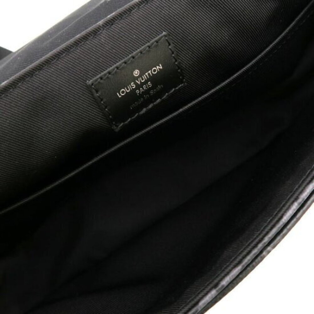 Louis Vuitton Monogram Eclipse Black District - image 3
